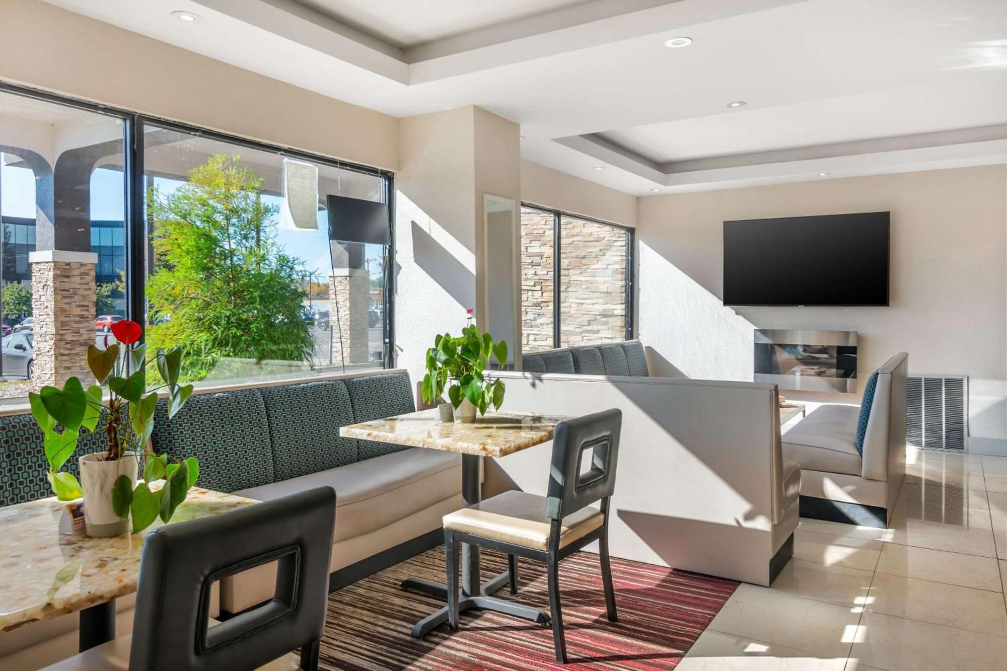 Mainstay Suites Springfield Il Екстер'єр фото
